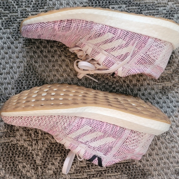 Adidas pure boost - pink & grey sz 7 - Picture 3 of 5